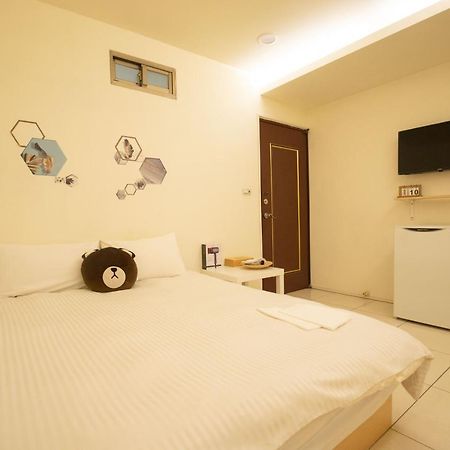 Fengjia Muxia Appartamento Taichung Esterno foto
