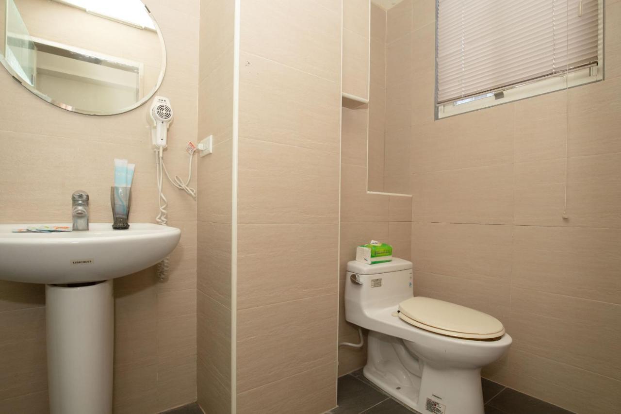 Fengjia Muxia Appartamento Taichung Esterno foto